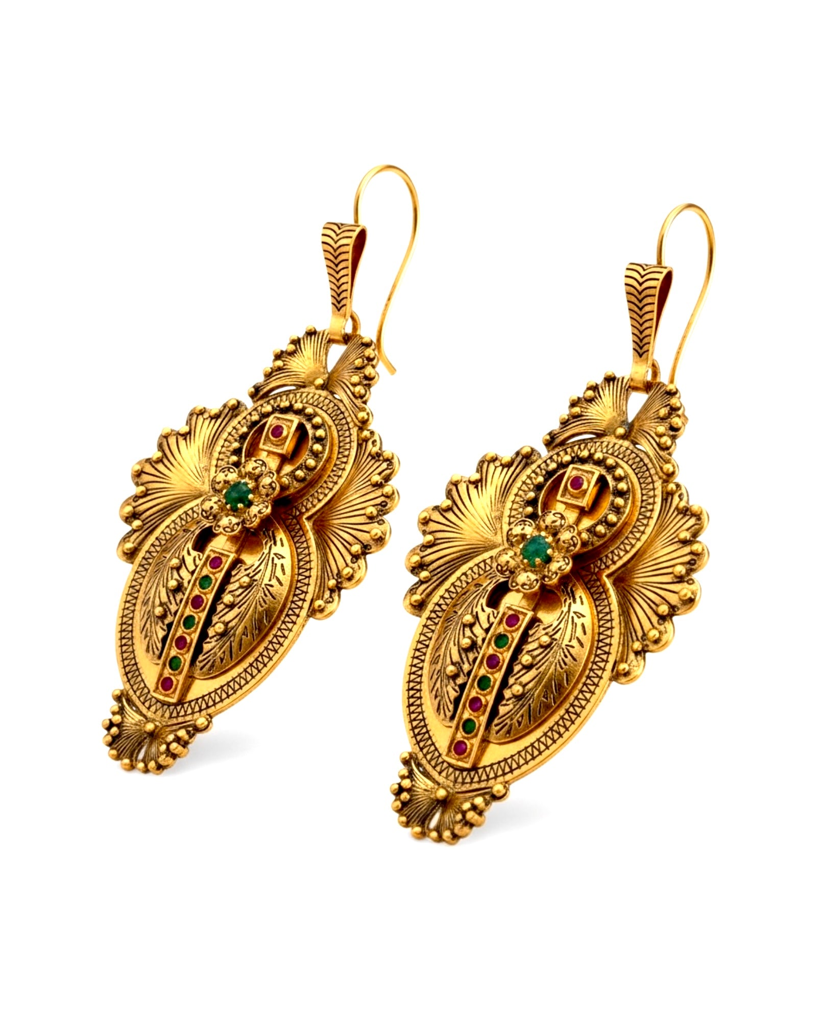 Brincos Gramalheira em Prata Dourada com Pedras Verdes e Vermelhas