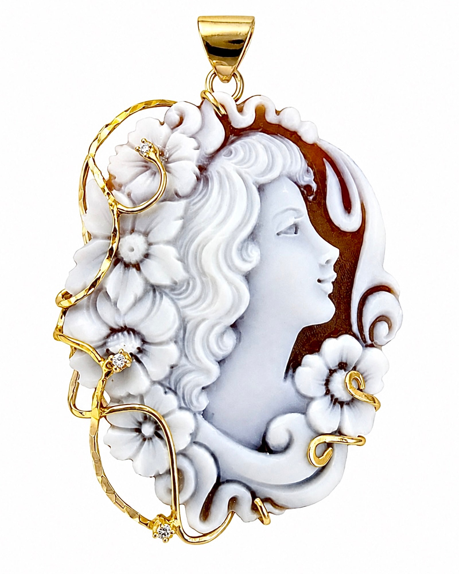 Cameo Medal with Gold-Plated Silver Sparkles
