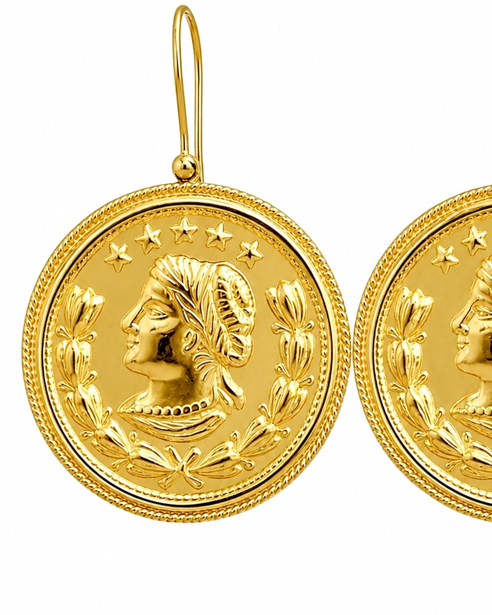 Brincos Imagem de Libra em Prata Dourada