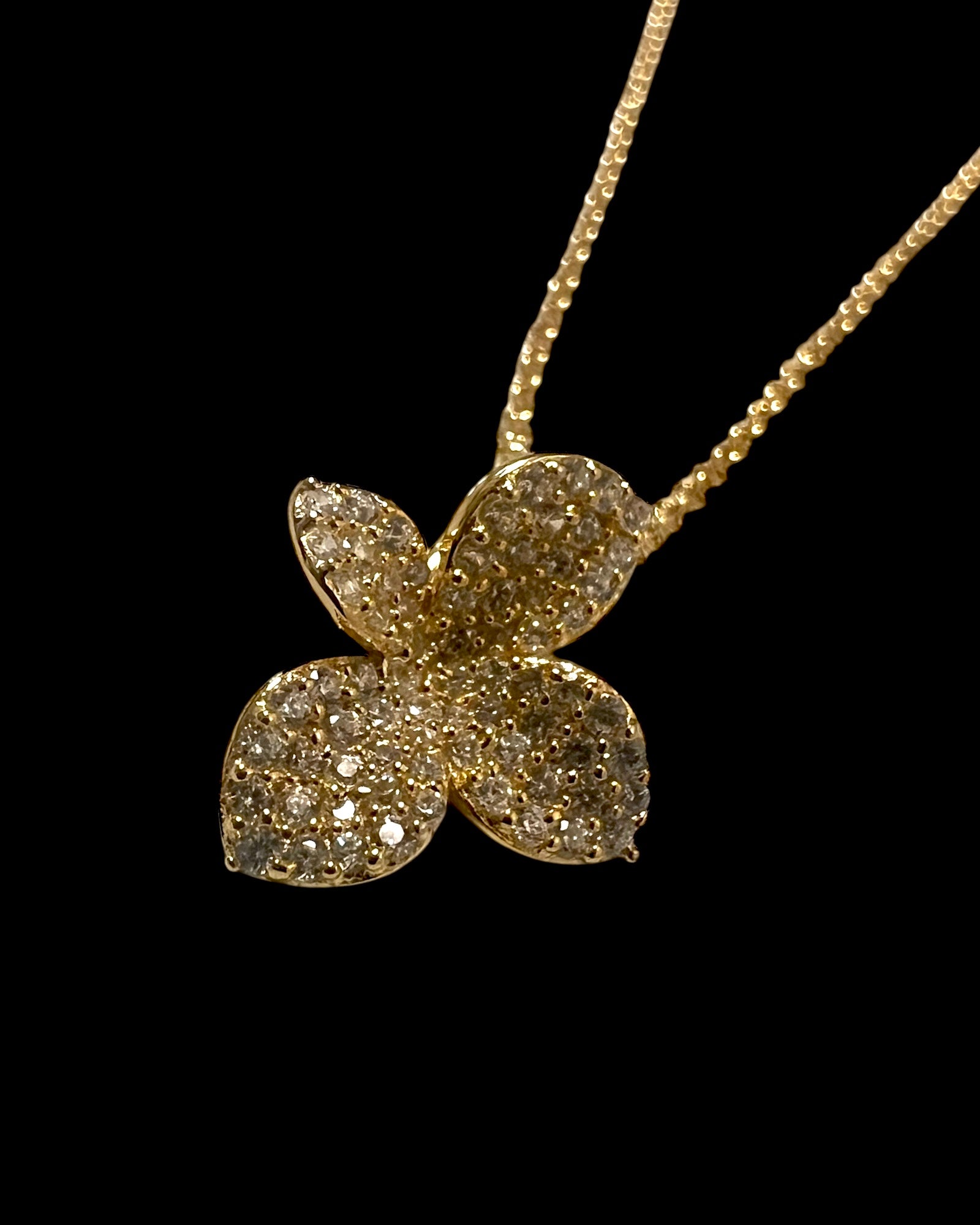 Mini Petal Necklace in Gold Silver