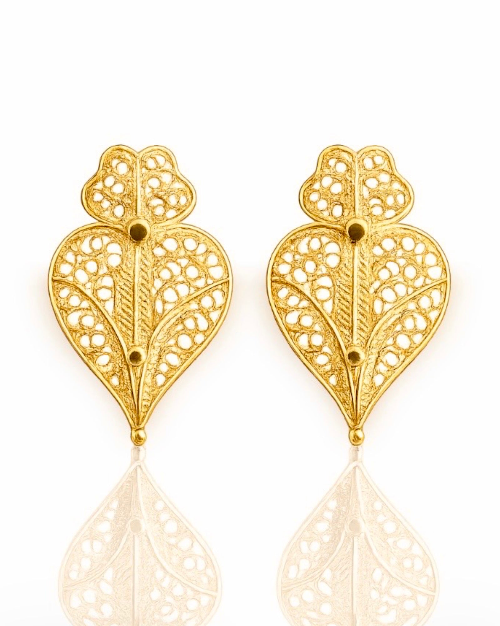 Viana Heart Earrings in Gold-Plated Silver