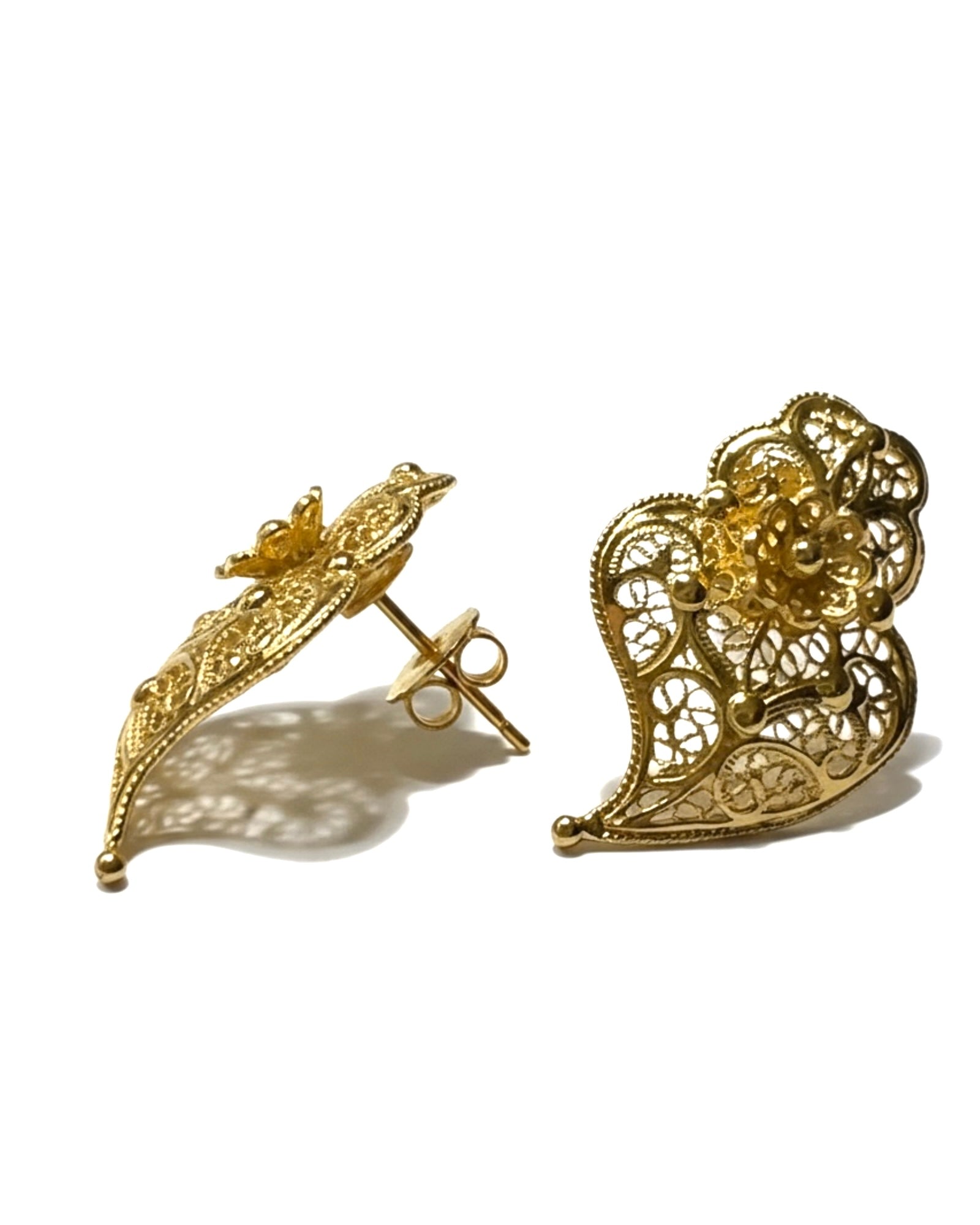 Viana Heart Earrings in Gold