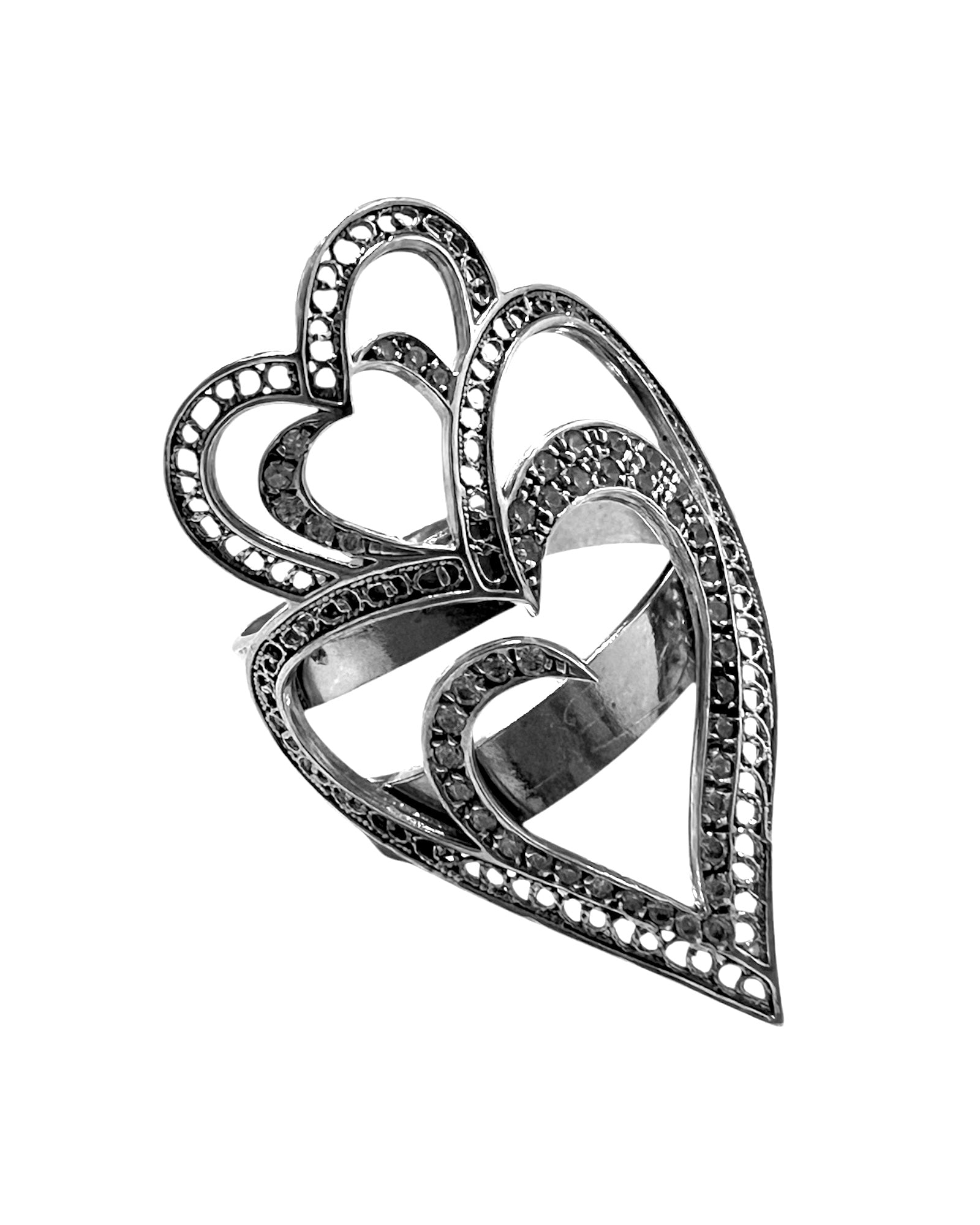 Viana is Love Heart Ring in Silver