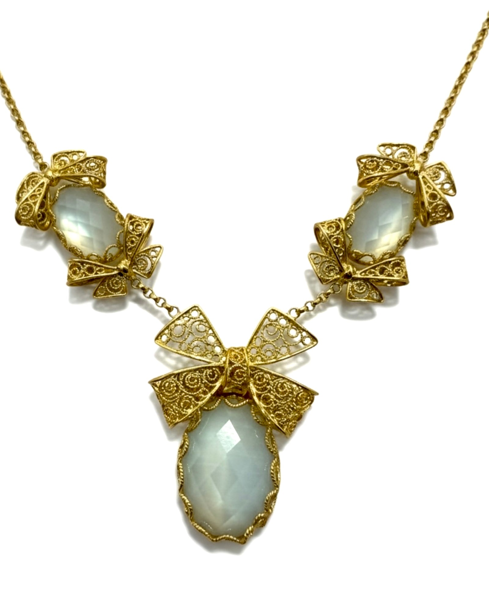 Filigree Bow Necklace in Gold-Plated Silver