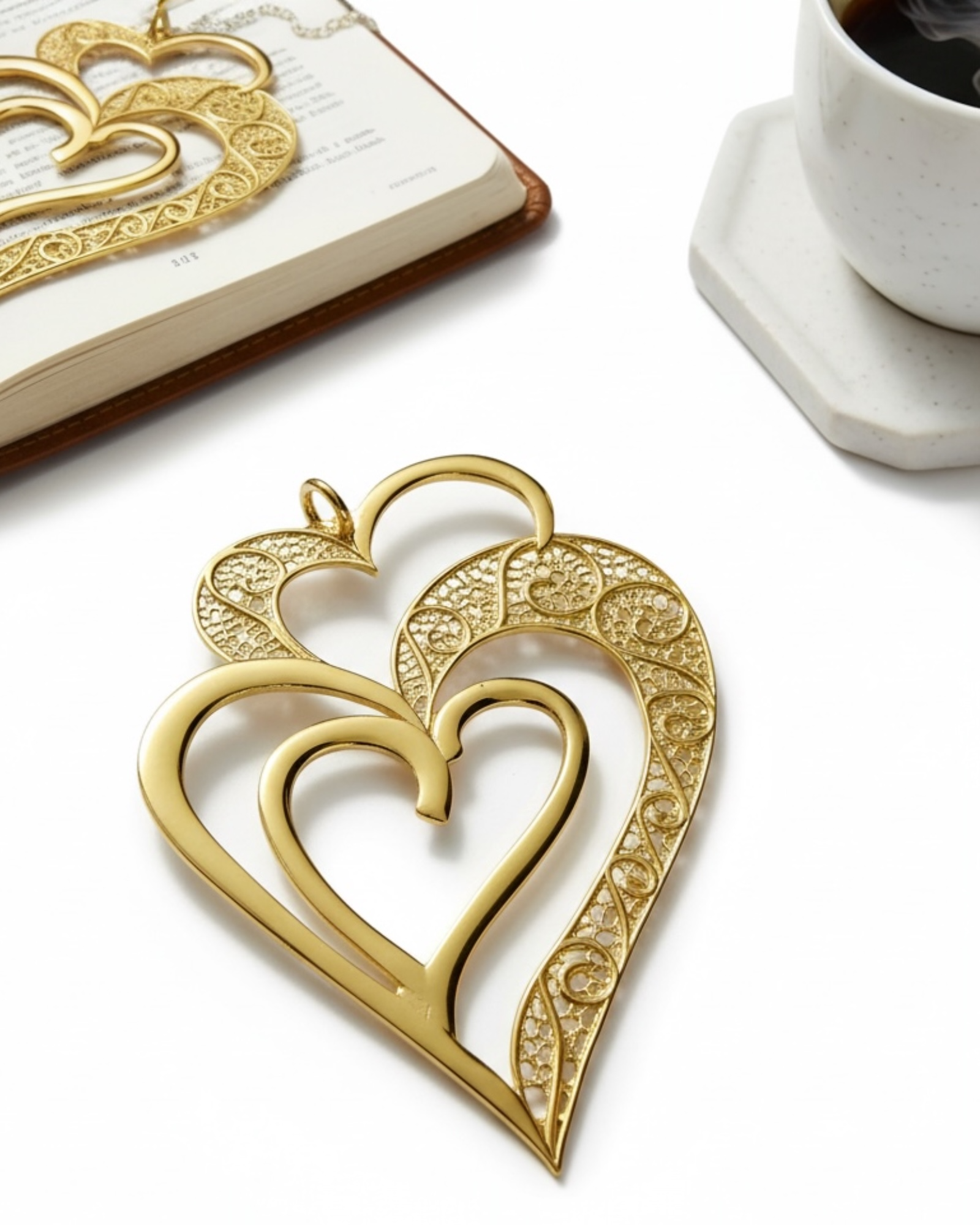 Medalha Coração Viana é Amor em Prata Dourada