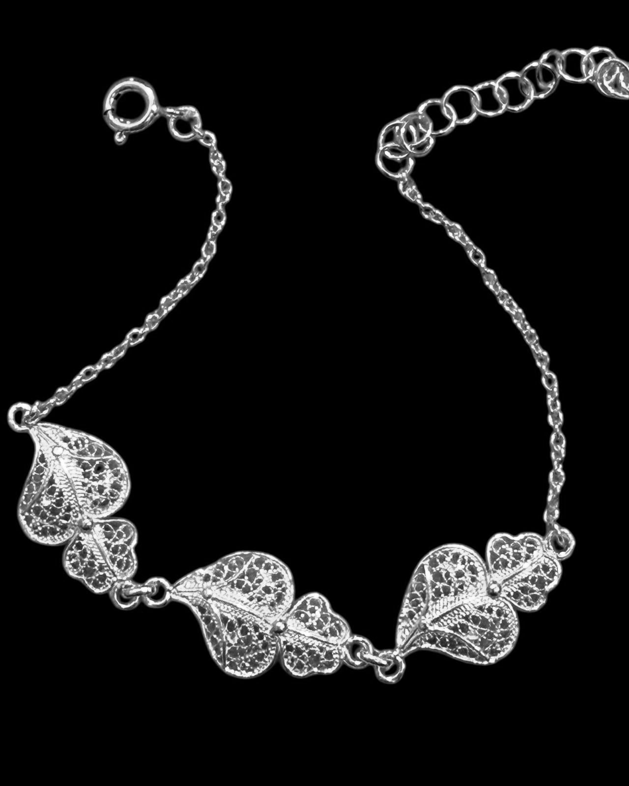 Viana Heart Bracelet in Silver Filigree