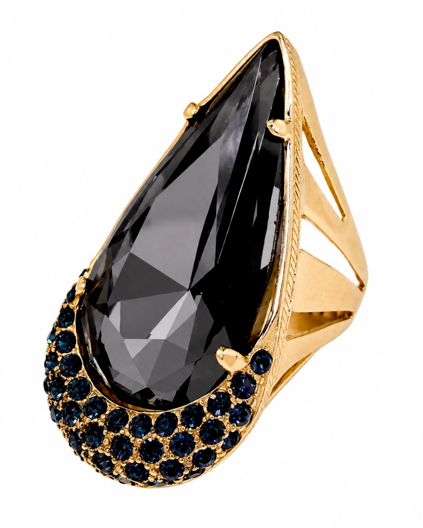 Gold-plated teardrop ring