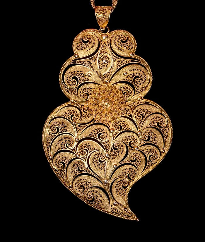 Viana Heart Medal in Gilded Silver