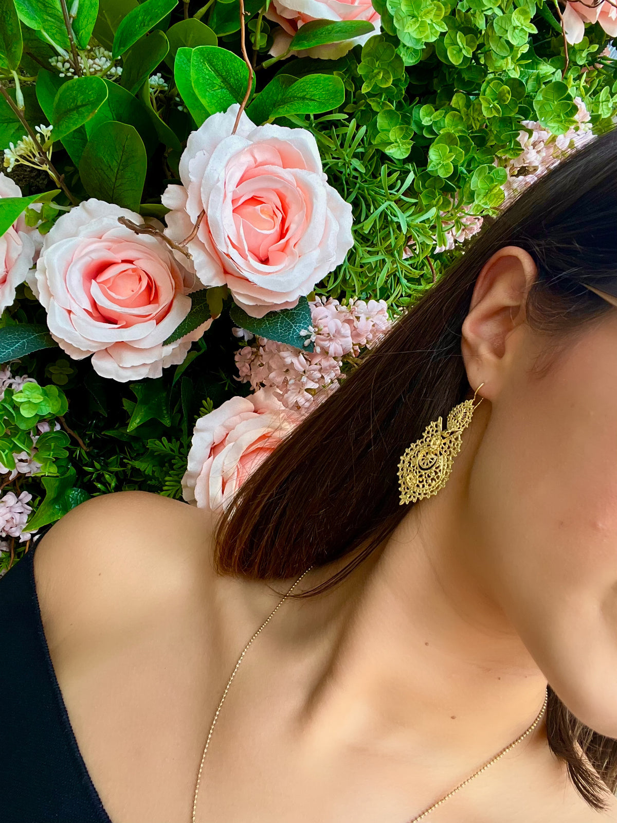 Queen-style earrings in gold-plated silver (with hook)