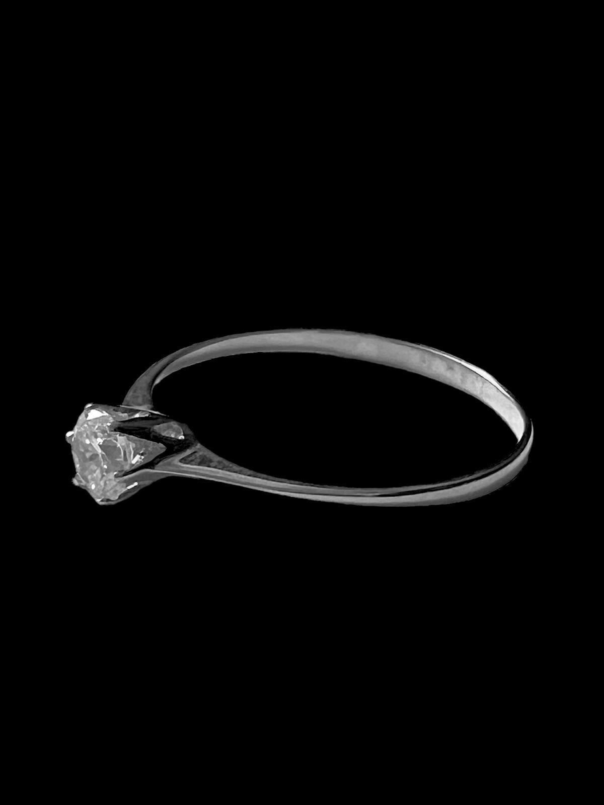 White Gold Solitaire Engagement Ring