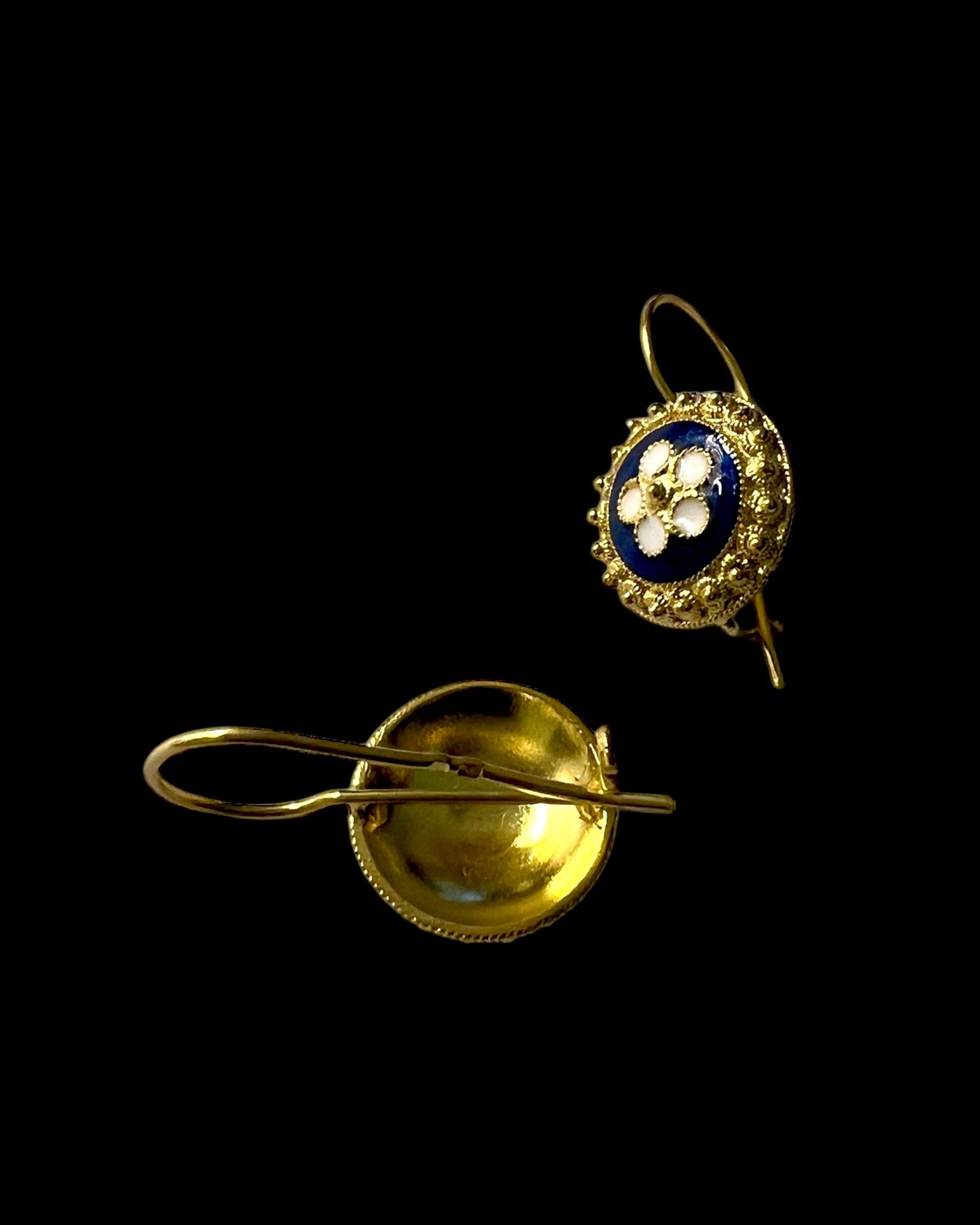 Blue Snail Earrings in Gold Plated Silver