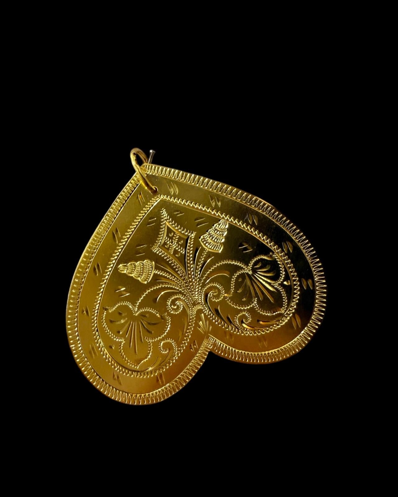 Medalha Borboleta em Prata Dourada
