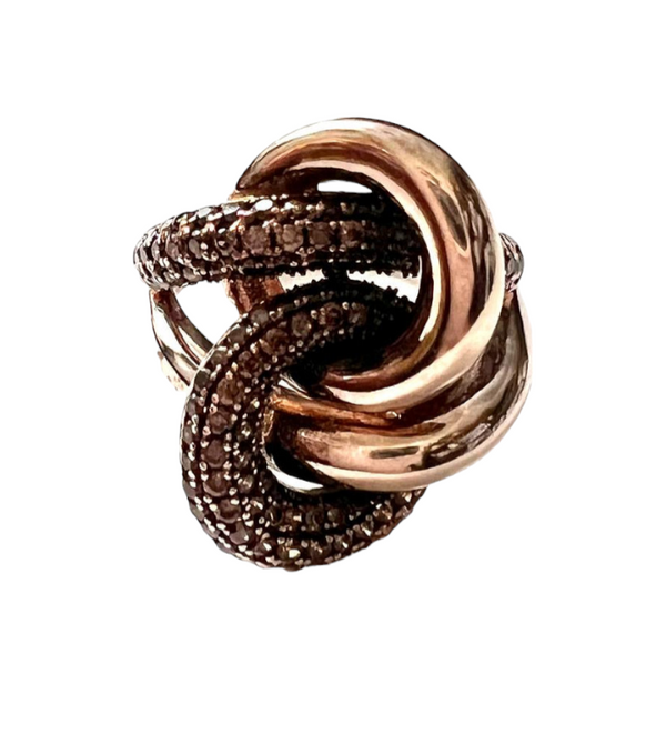 Interlaced Ring