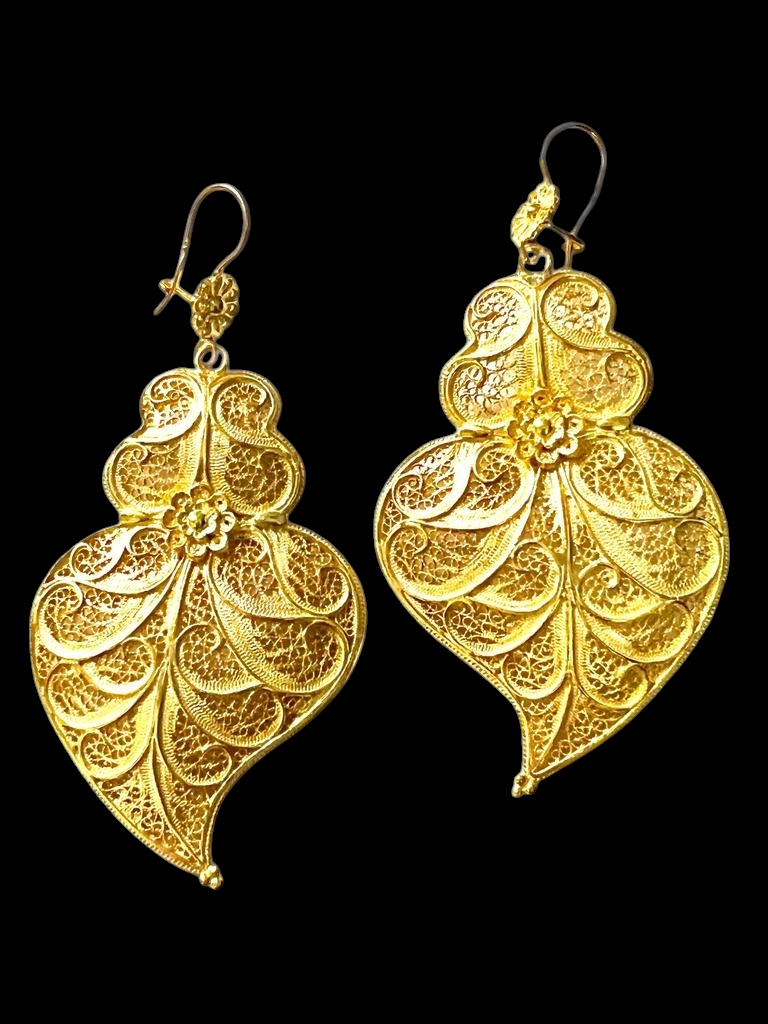 Viana Heart Earrings in Filigree in Gold Plated Silver