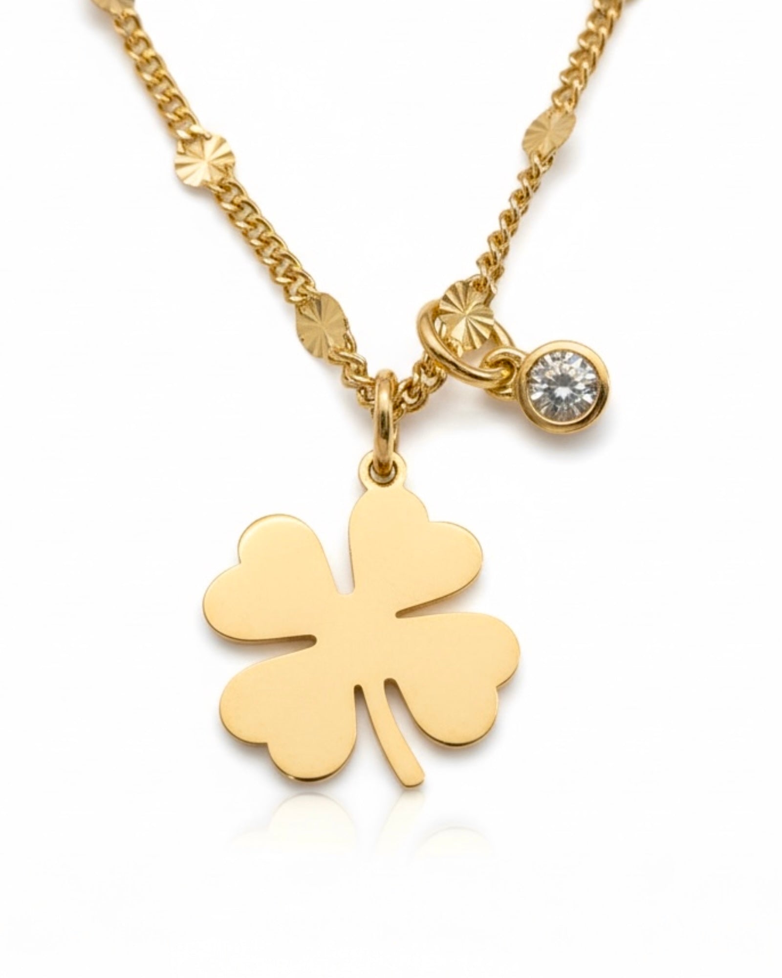 Colar Trevo em Prata Dourada