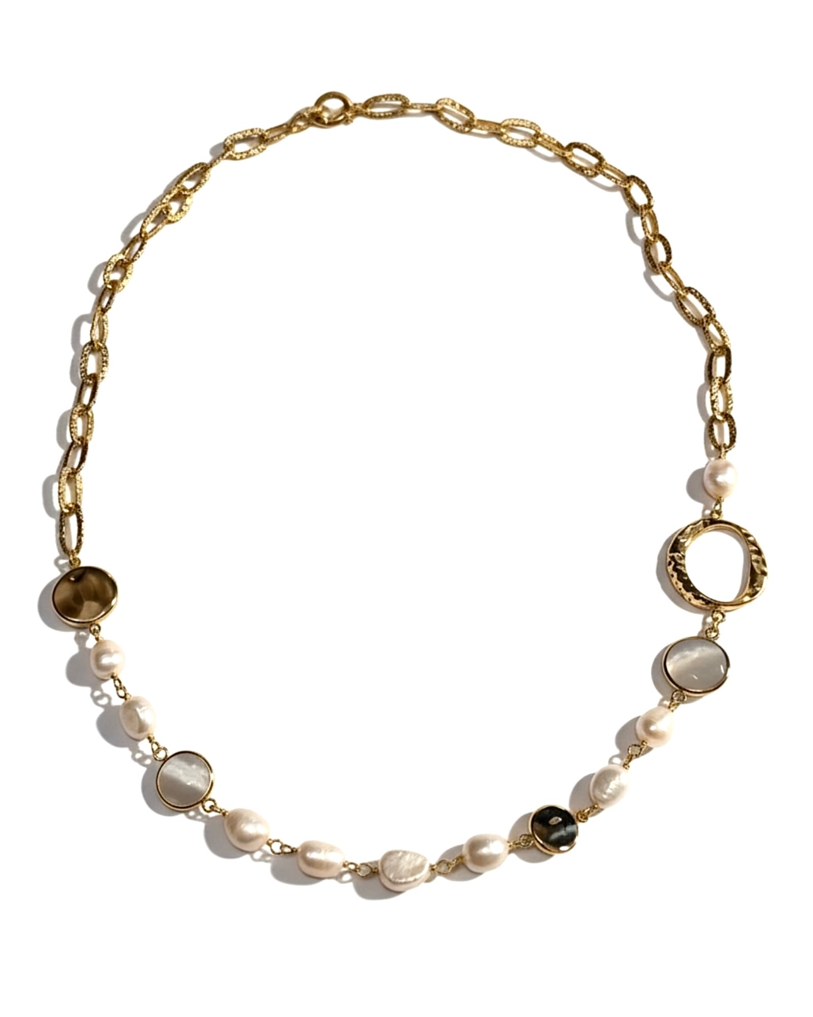 Colar de Pérolas com Argola em Prata Dourada e Pedra