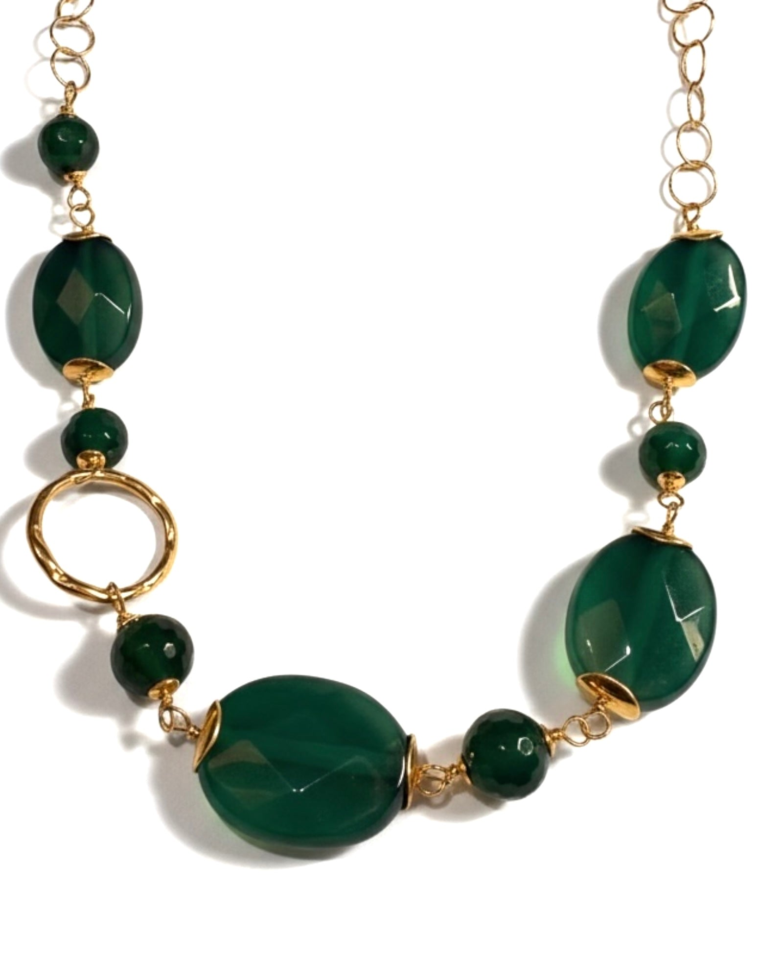 Colar Pedras Verdes em Prata Dourada