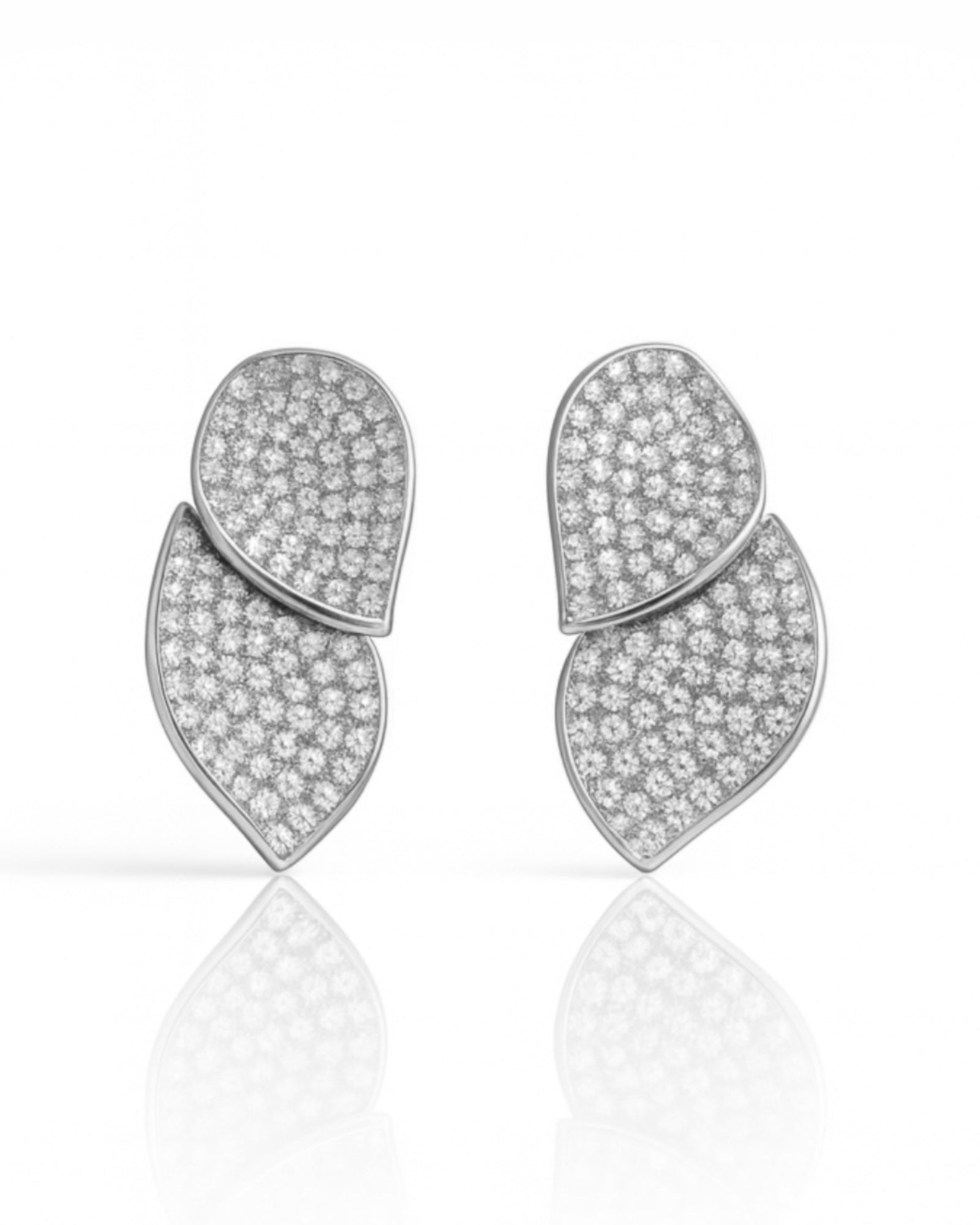 Brincos 2 Pétalas Mini em Prata