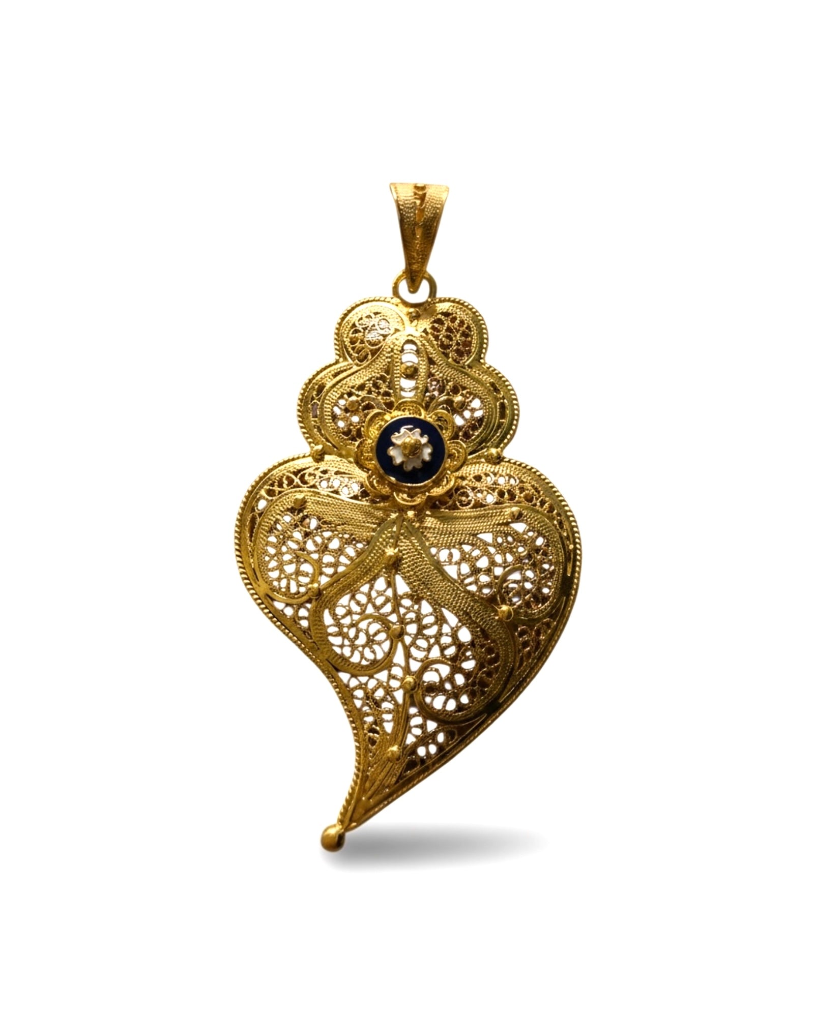 Medalha Coração de Viana com Caramujo Azul em Prata Dourada