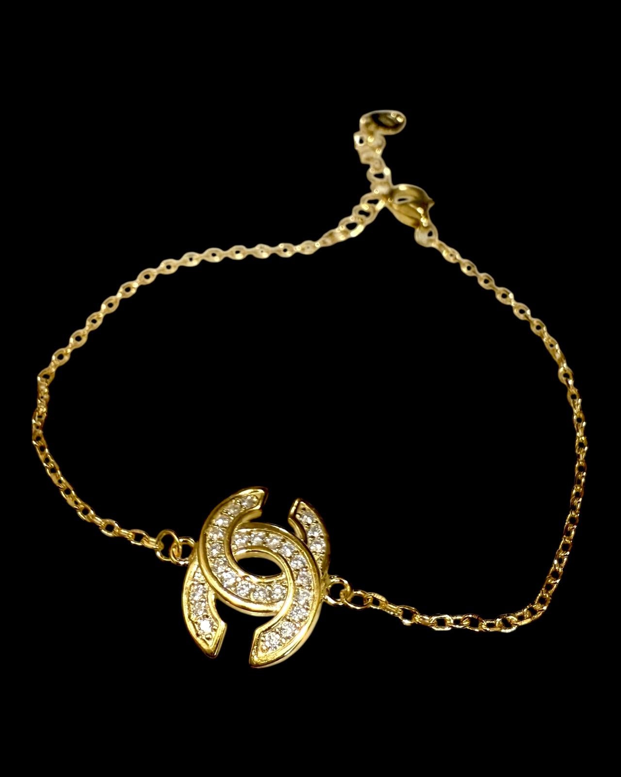 Pulseira Charme em Prata Dourada