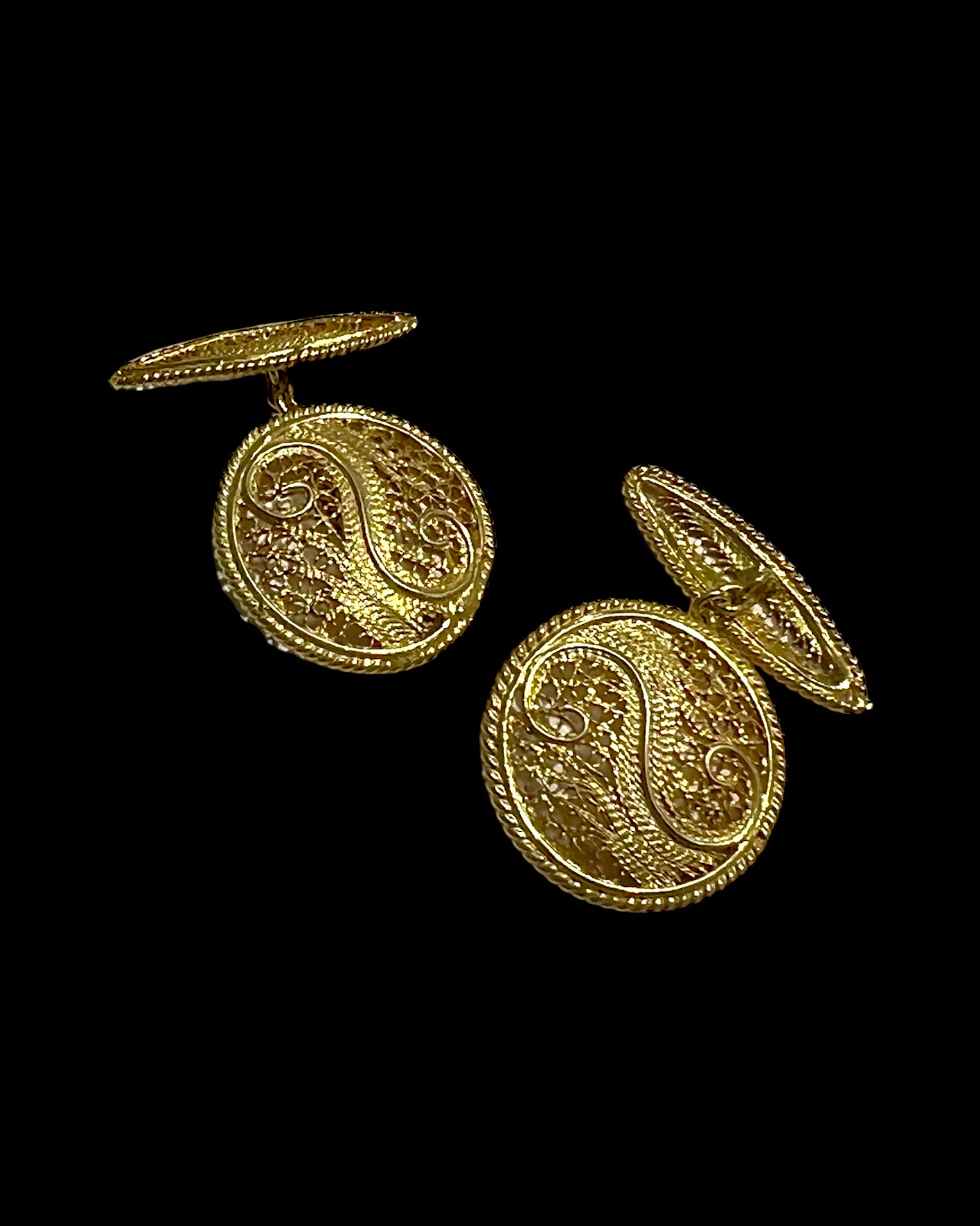 Filigree Cufflinks in Gold Plated Silver